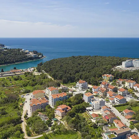 Nur 250 Meter Vom Mit Salzwasserpool *