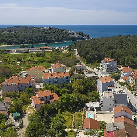 Nur 250 Meter Vom Mit Salzwasserpool 아파트 *