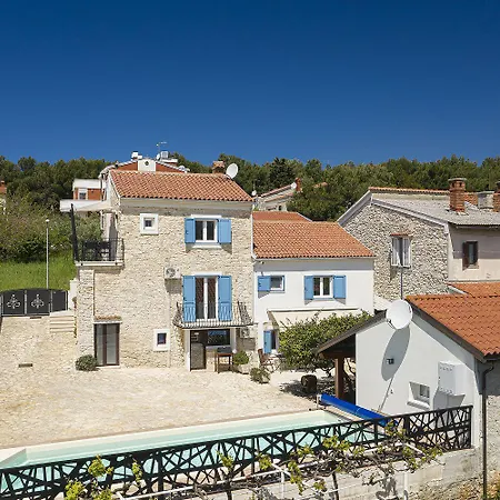 アパート Nur 250 Meter Vom Mit Salzwasserpool *