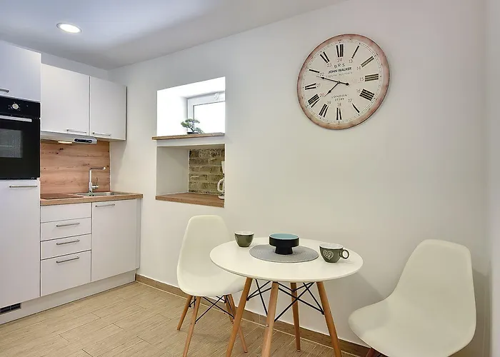 Apartment Nur 250 Meter Vom Mit Salzwasserpool